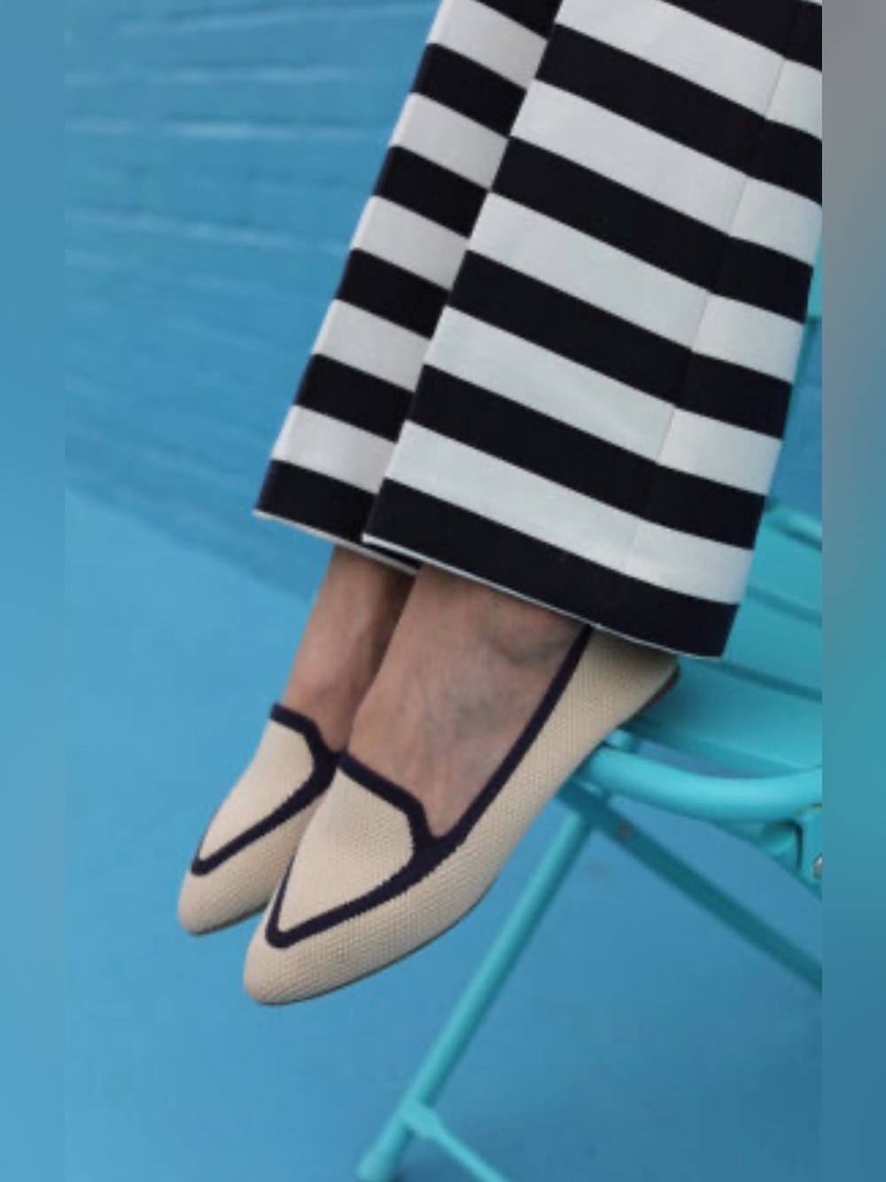 Birdies Cream Knit Pointed Slip-On Flats with Navy Trim minimalist nautical 10.5